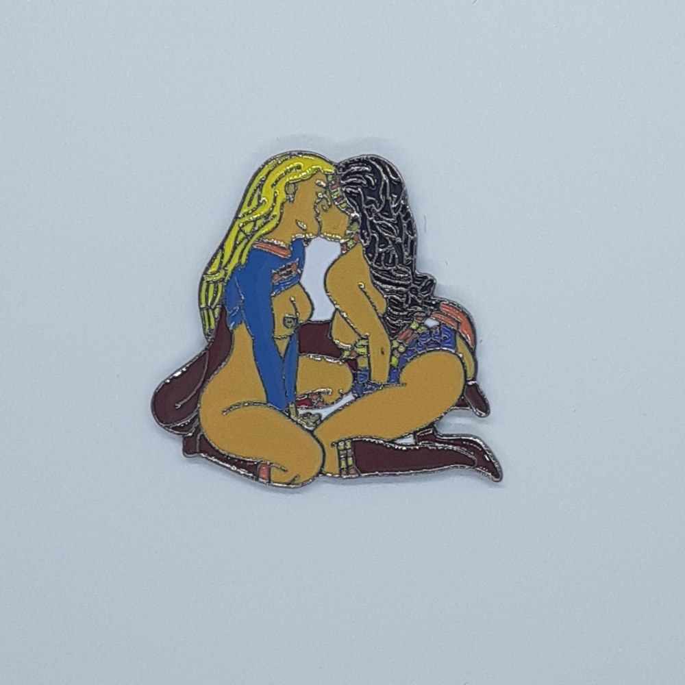 Wonder Woman/Super Girl Marvel/DC Fantasy Pin